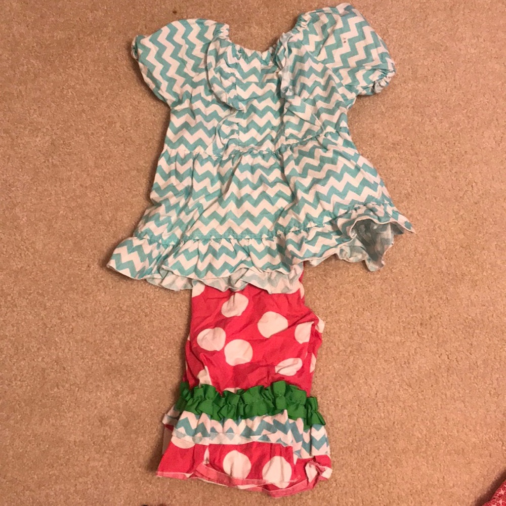 Ruffle bottoms outfit